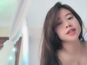 性感素顏女神喵喵兒直播特寫一線鮑假肉棒自慰